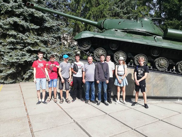 Екскурсія ліцеїстів на Київський бронетанковий завод