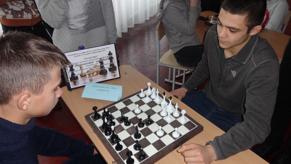Відбувся ліцейний етап змагань до шахового турніру «Деснянський – шаховий!»