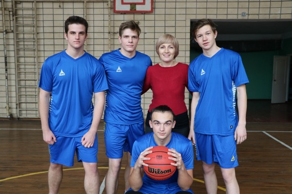 Збірна команда юнаків ЕПЛ взяла участь у районних змаганнях з баскетболу
