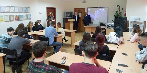 Учні 10 юридичного та 11 юридичного класів зустрілися з працівниками Київської міської прокуратури №3