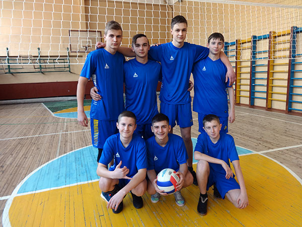 Збірна команда юнаків ЕПЛ взяла участь у районних змаганнях з волейболу