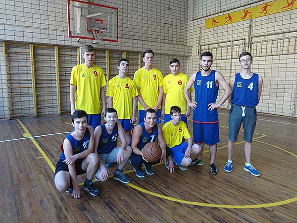 Збірна команда юнаків ЕПЛ взяла участь у районних змаганнях з баскетболу